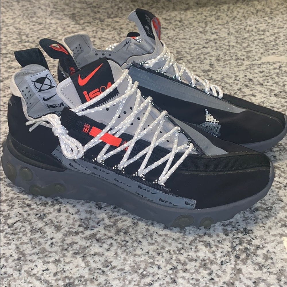 Nike